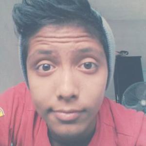 Profile Picture of Ronaldo Enriquez (@RoniiEnriquez19) on Twitter