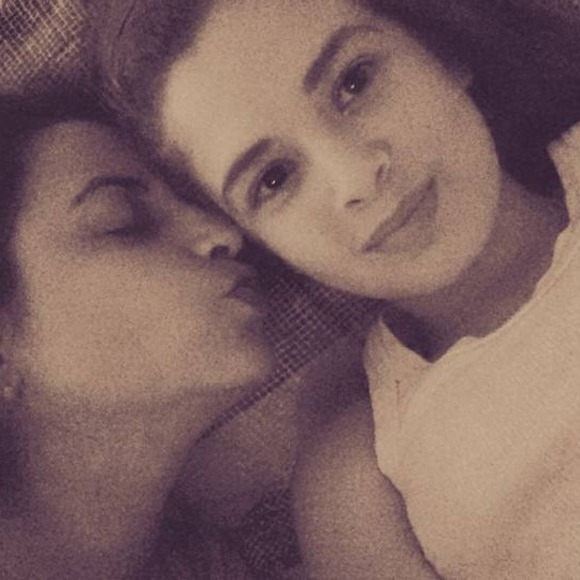 Profile Picture of Juliana Figueiredo (@julianafigueire) on Poshmark