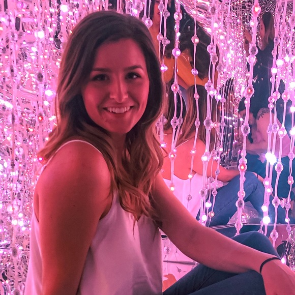 Profile Picture of Kate Bacon (@bakerkd93) on Poshmark