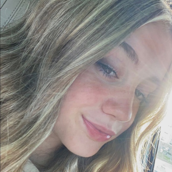 Profile Picture of Madelyn Allen (@madelynallen958) on Poshmark