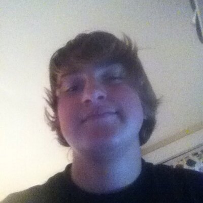 Profile Picture of Clinton Owens (@Clinton40861699) on Twitter