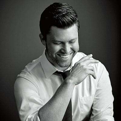 Profile Picture of Colin Jost Loves You (@colinjostluvsu) on Twitter