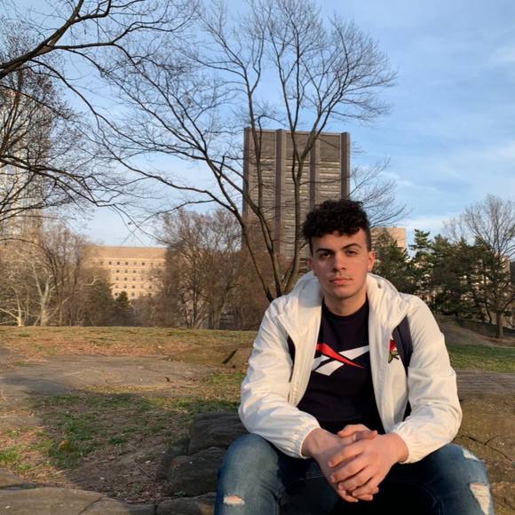 Profile Picture of Chris Cary (@ccary1218) on Poshmark