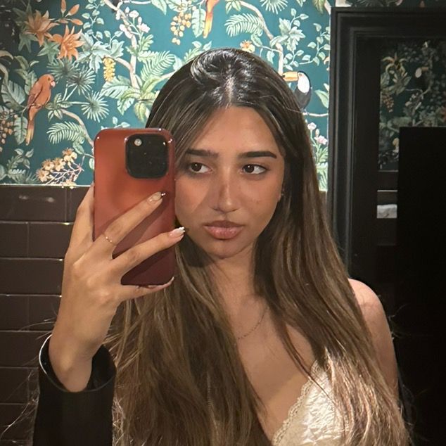 Profile Picture of lakshmi (@lukshmoney) on Tiktok