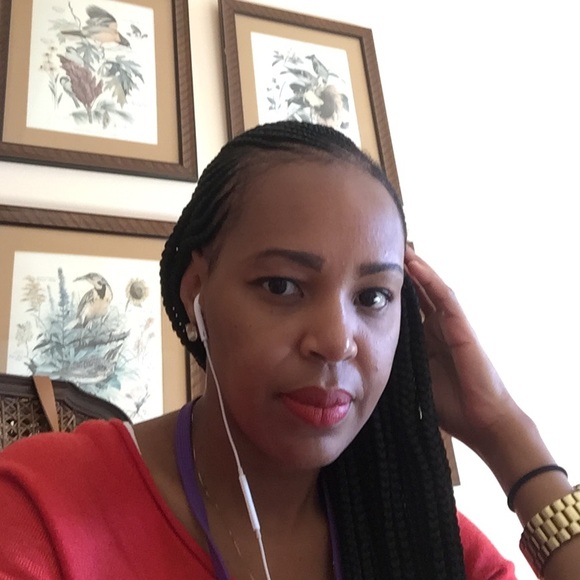 Profile Picture of Anita Massawe (@nitacharles) on Poshmark