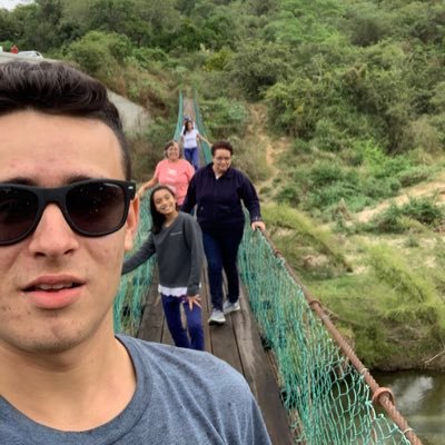 Profile Picture of Luis Trelles (@luistrelles9) on Twitter
