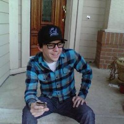 Profile Picture of Bryant Stewart (@bs_photos916) on Twitter
