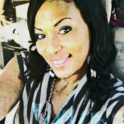 Profile Picture of Yolanda Maxwell (@pynkpantherma) on Twitter