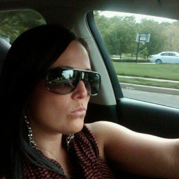 Profile Picture of Tiffany Tomaini (@tiffviciousnj) on Poshmark