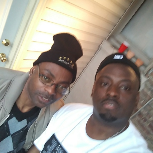 Profile Picture of Larry Plummer (@bankheadplummer) on Poshmark