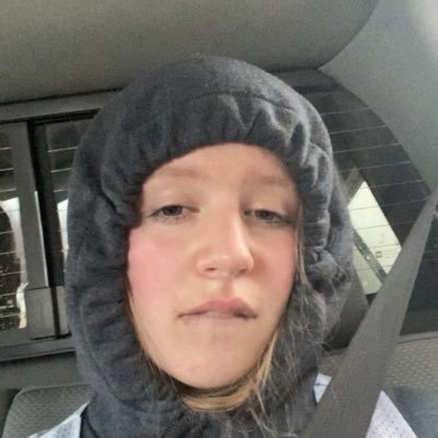 Profile Picture of Lacy Roberts (@lacyr017) on Twitter