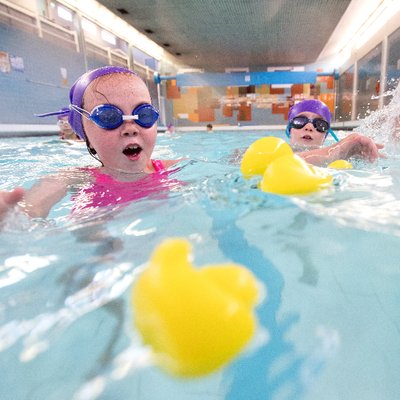 Profile Picture of Sean MacDermott Street Swimming Pool (@SeanMacPool) on Twitter