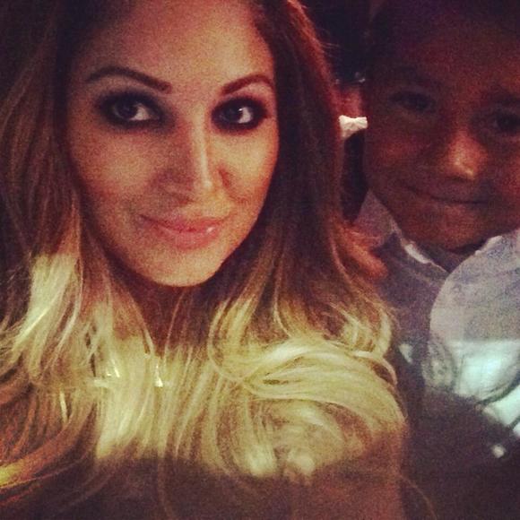 Profile Picture of Serissa Thompson (@nina125) on Poshmark