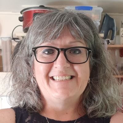 Profile Picture of Tracey Mock (@tracemock24) on Twitter