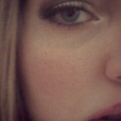 Profile Picture of Callieread (@callieread) on Twitter