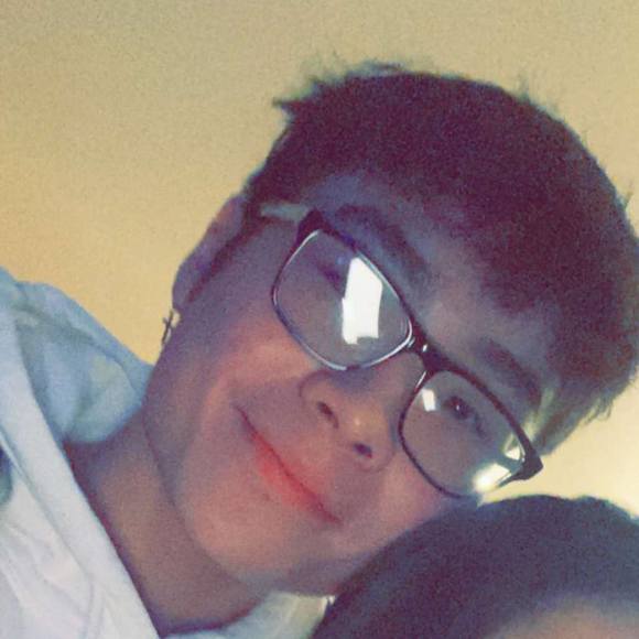 Profile Picture of Jason Jiang (@jasonjiang1515) on Poshmark