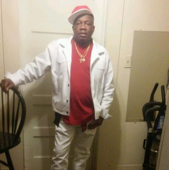 Profile Picture of Gary Lampley (@garylampley58) on Poshmark