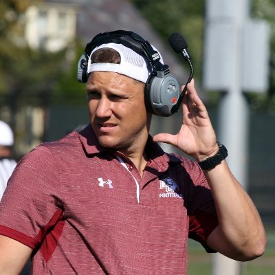 Profile Picture of Coach Jeff Moore (@CoachJeffMoore) on Twitter