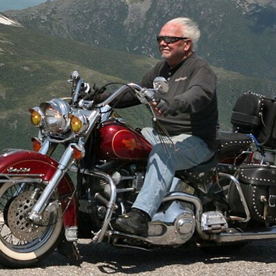 Profile Picture of Laurence Holbrook (@LarryVagabond) on Twitter