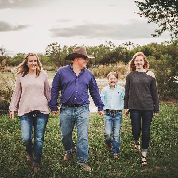 Profile Picture of Amie Cooley (@u262958) on Poshmark