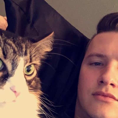 Profile Picture of Marc Zimmer (@yungbagelgod) on Twitter