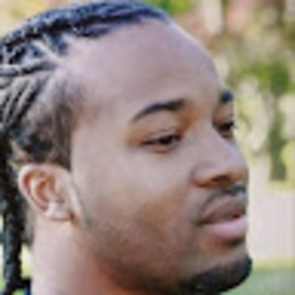 Profile Picture of Orlanda Lambert (@orlandalambert) on Poshmark