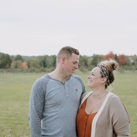 Profile Picture of Erica Iles (@ericaleigh) on Poshmark