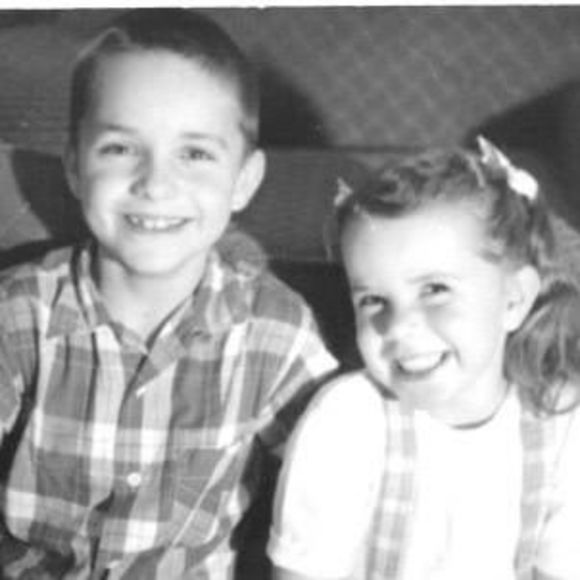 Profile Picture of Nancy Heinlein (@nahein3) on Poshmark