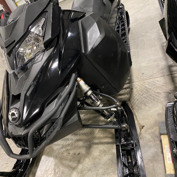 Blake Hanberg - Poshmark Profile Picture of Blake Hanberg (@blakehanberg) on Poshmark