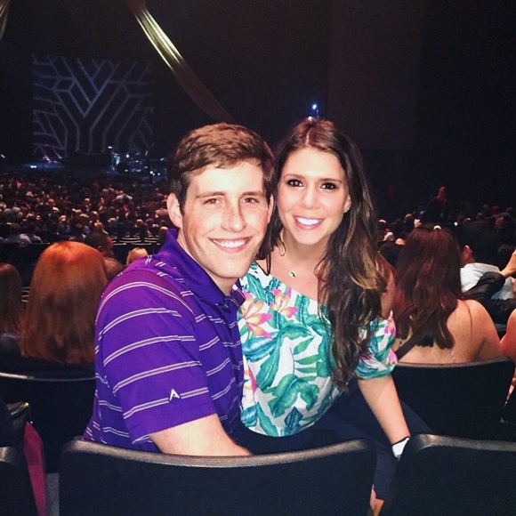 Profile Picture of Rebecca Westenhiser (@rwestenhiser) on Poshmark