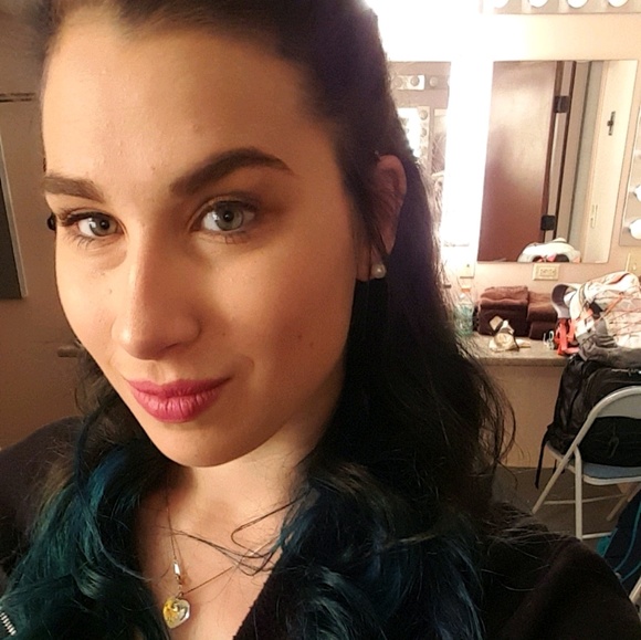 Profile Picture of Kendyll Gaster (@kv_gaster) on Poshmark