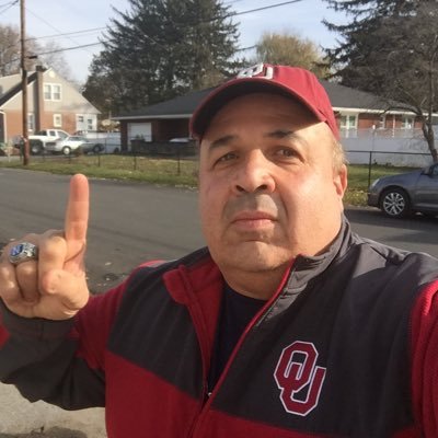 Profile Picture of Mike Paz (@mikepaz27109723) on Twitter