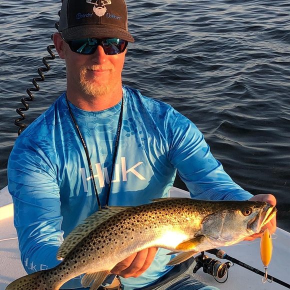 Profile Picture of Clint Lee (@clintlee4455) on Poshmark