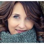 Tina Glosser - Instagram Profile Picture of Tina Glosser (@madeupmodern) on Instagram