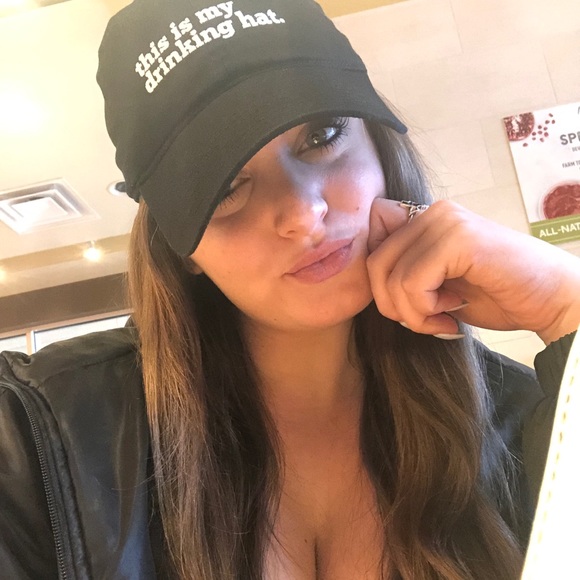 Profile Picture of Haley Hoffman (@haleybhoffman) on Poshmark