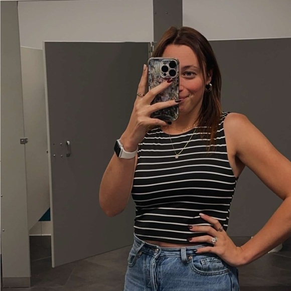 Profile Picture of Tristen Adkisson (@tristenadkisson) on Poshmark