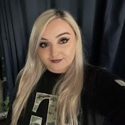 Profile Picture of Christina “Teenz” Schell (@0970615308) on Youtube