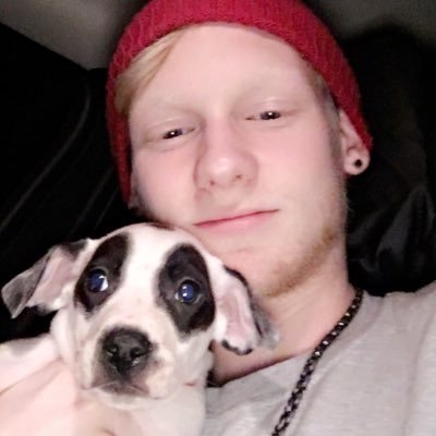 Profile Picture of Phillip (@phillip_brooke_) on Twitter