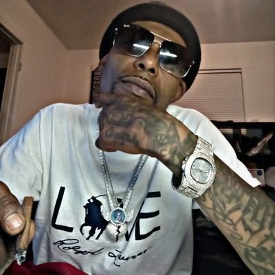 Profile Picture of Cedric Boyd (@MrAirplaneSwag) on Twitter