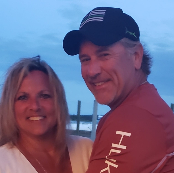 Profile Picture of David Bosley (@dbozz03111) on Poshmark