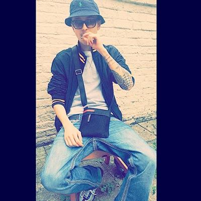 Profile Picture of David (@DavidJnrStokes) on Twitter