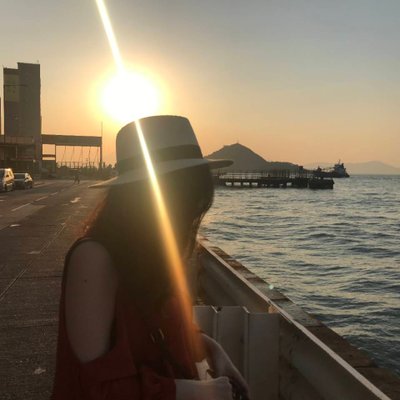 Profile Picture of Naomi Liu (@ye1l0wmob) on Twitter