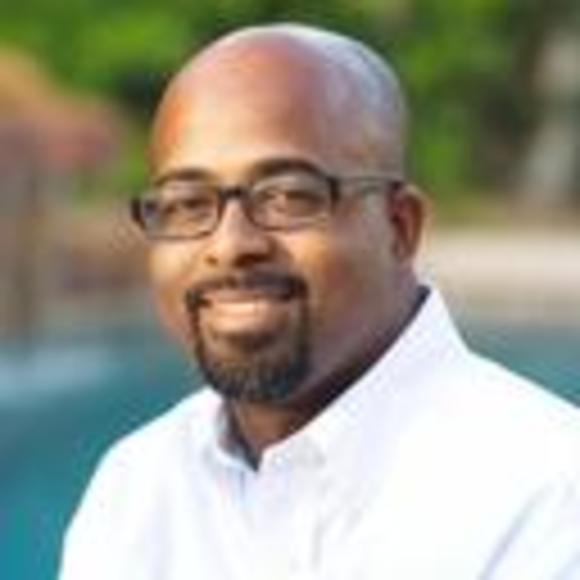 Profile Picture of Ron Arnold (@ronarnold428) on Poshmark