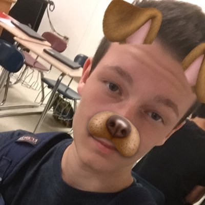 Profile Picture of Euan Ward (@AlbinoDino64) on Twitter