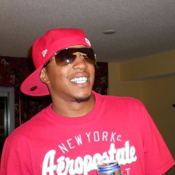 Profile Picture of Brandon Rumley (@bezy38s) on Poshmark