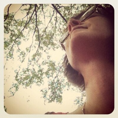 Profile Picture of Jeanette Smith (@pugdesigns) on Twitter