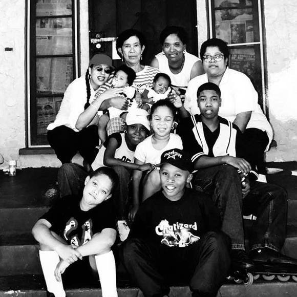 Profile Picture of Christopher Terry (@christopherterr) on Poshmark