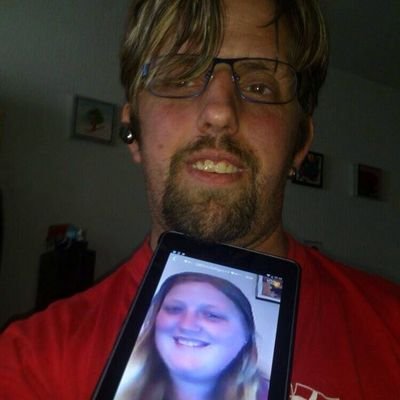 Profile Picture of Jerry Larsen (@JerryJerrygry) on Twitter