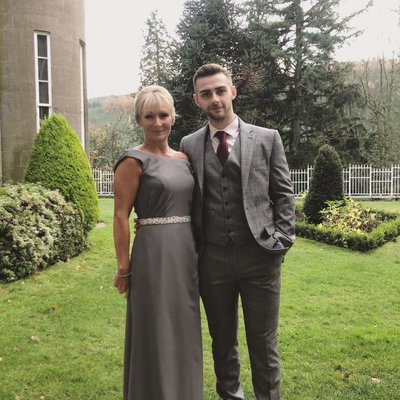 Profile Picture of TaylorQ (@TaylorDQuinn) on Twitter