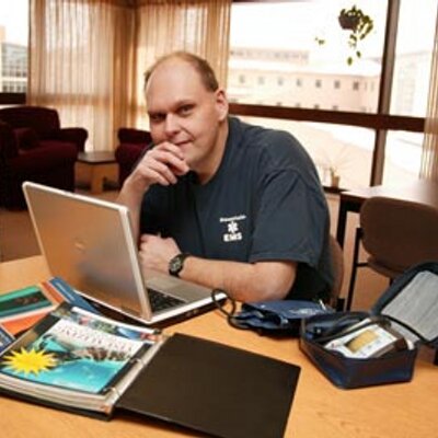 Profile Picture of Robby McClain (@robbymcclain) on Twitter